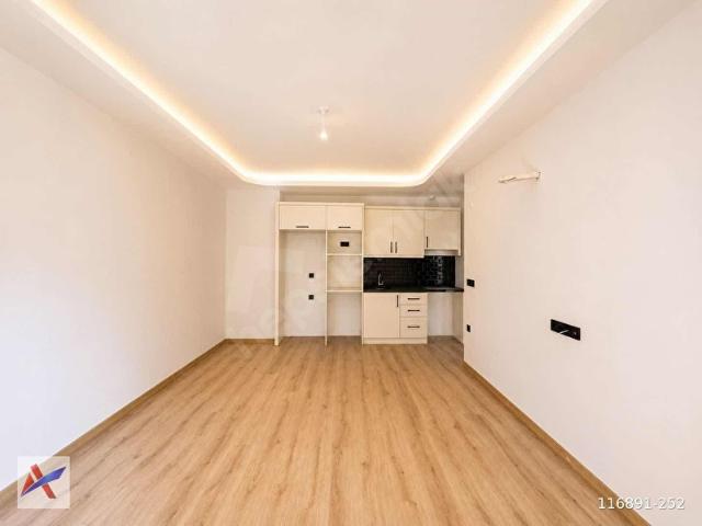 MAHMUTLAR MERKEZ'DE KİRALIK 1+1 GENİŞ DAİRE
