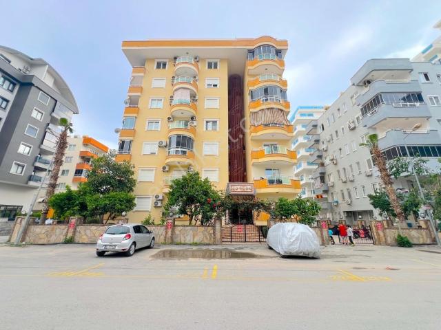 Mahmutlar Salı Pazarı Denize 250m Lüks Eşyalı Kiralık 2+1