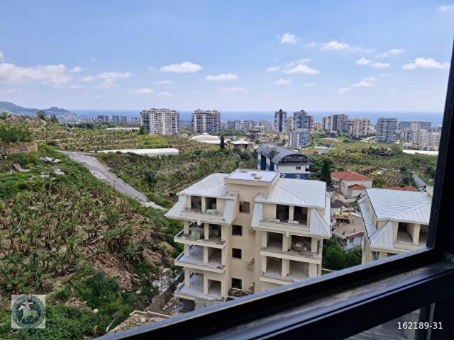 Mahmutlarda 10 Bloklu Full Aktiviteli Lüks Komplekste Panoramik Panoramik Deniz Manzaralı 1+1