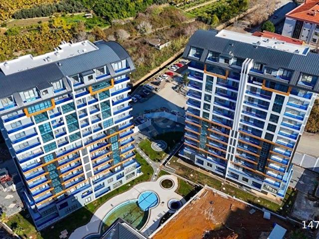 MAHMUTLAR'DA AKTİVİTELİ SİTEDE OKULLARA YAKIN 3+1 SIFIR DAİRE