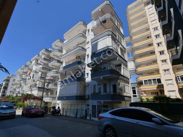 Mahmutlarda Denize Yakın 2+1 80 M2 Eşyalı Satılık Daire