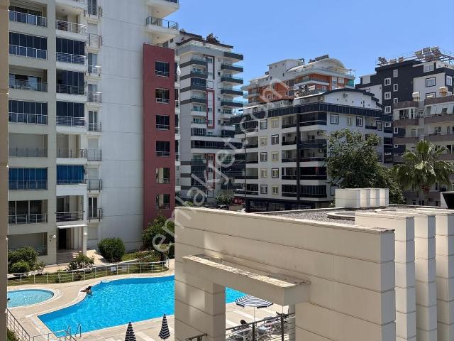 Mahmutlarda Eşyalı 2+1 Lüks Daire
