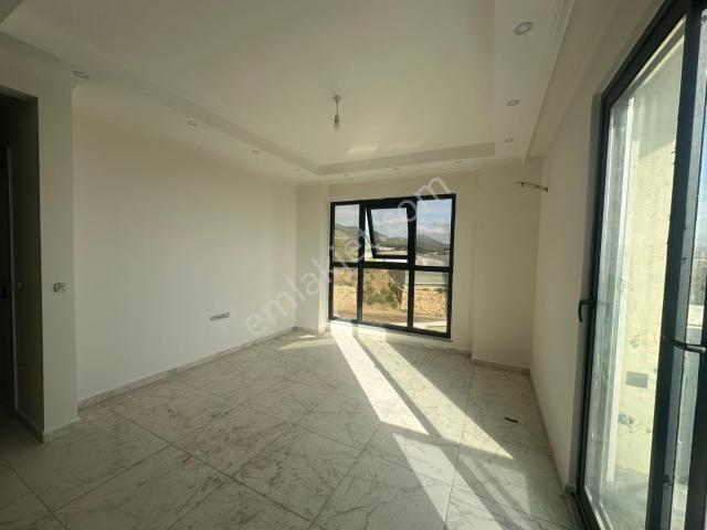 Mahmutlar'da Otel Konseptli Exodus Resort 2+1 Kiralık Daire