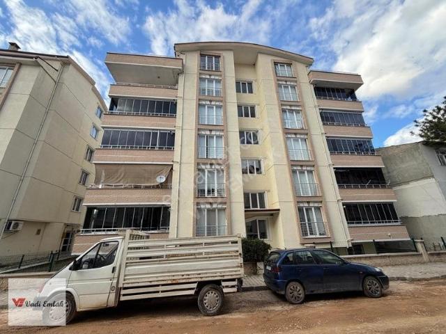 Mahmutpaşa Mahallesinde 2+1 Kiralık Daire | Vadi Emlak