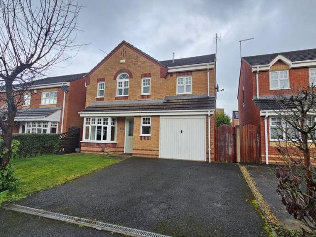 Mahogany Drive, Stafford, ST16 2TS 4 bed detached house to rent £1,495 pcm £345 pw