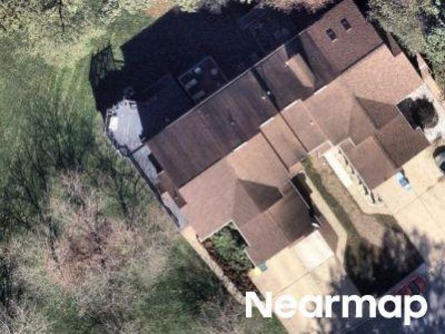 Mahopac Dr