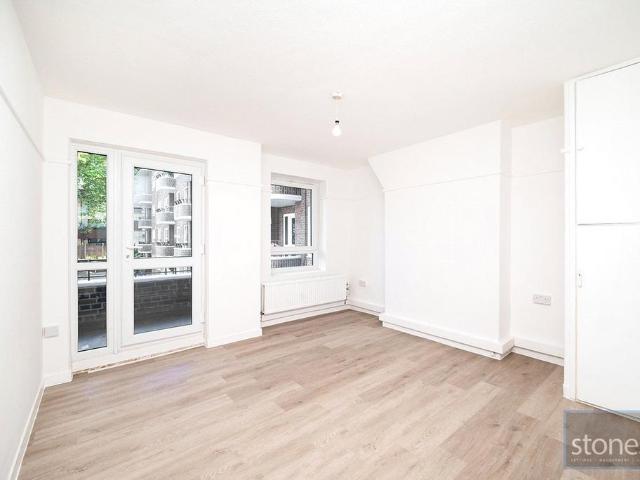 Maitland Park Villas, Chalk Farm. 1 bed apartment to rent £1,900 pcm £438 pw