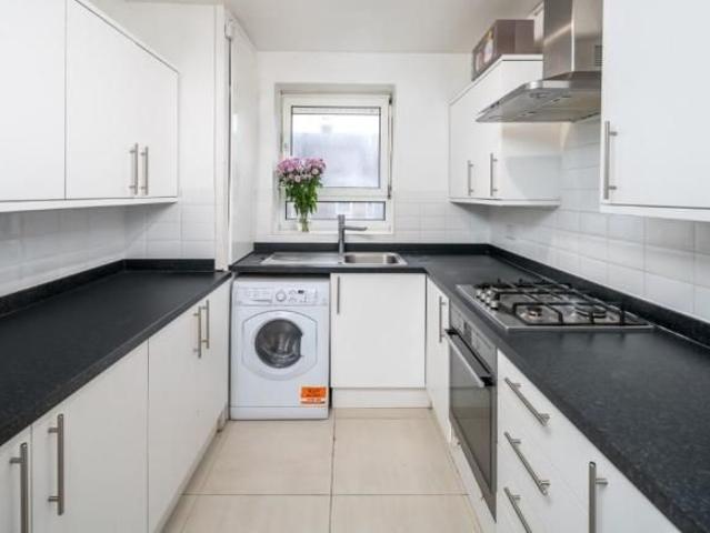 Maitland Park Villas, London NW3, 4 bed flat to rent, £4,000 pcm | PrimeLocation