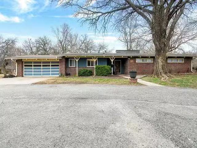 Maize Rd S, Wichita, KS