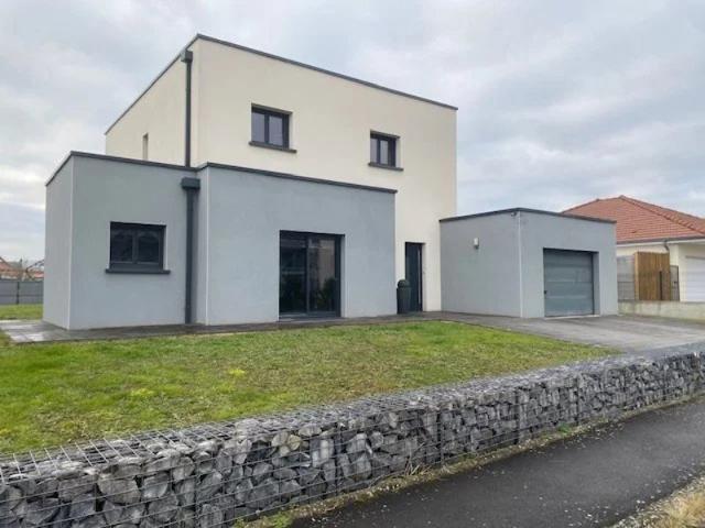 MAIZIERES LES METZ: Belle Maison Contemporaine