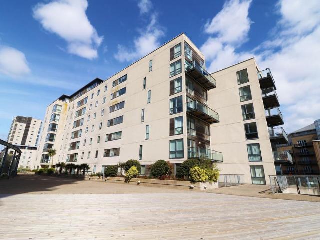 Maia House, Celestia 2 bed flat to rent £1,150 pcm £265 pw