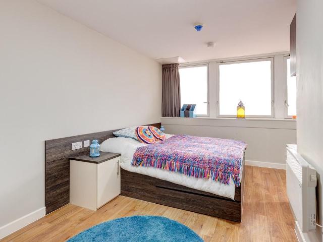 Maid Marian House Superior Studio. 1 bed apartment to rent £706 pcm £163 pw
