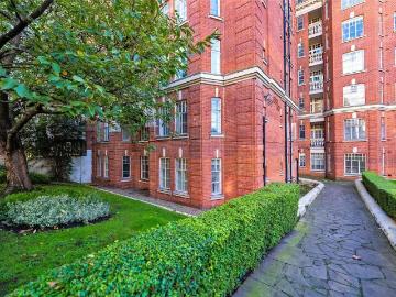 Maida Vale, London W9 3 bed apartment to rent £5,400 pcm £1,246 pw