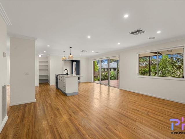 MAIDEN GULLY HOME WITH SHEDDING AND SIDE ACCESS
