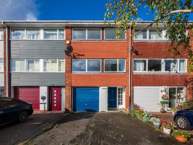 Maiden Erlegh Avenue, London DA5, 3 bed terraced house to rent, £2,150 pcm | PrimeLocation