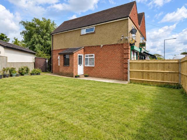 Maidenhead SL6 Studio to rent £1,000 pcm £231 pw