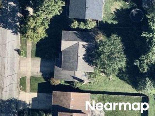 Maidstone Dr