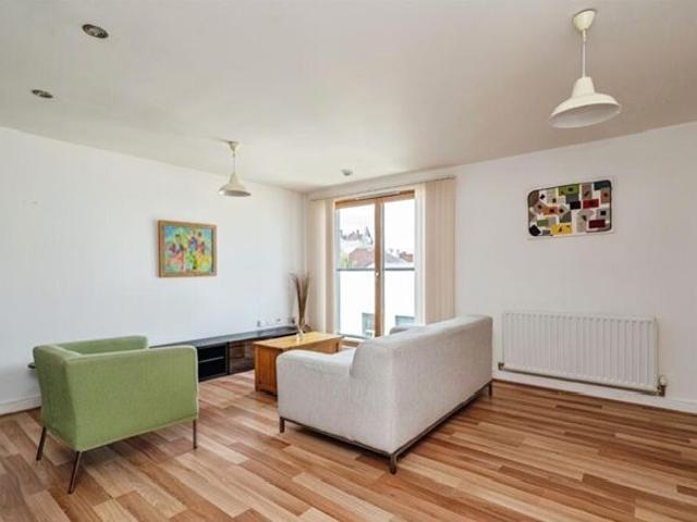Maidstone Road, Norwich, Norfolk NR1, 2 bed flat to rent, £1,500 pcm | PrimeLocation