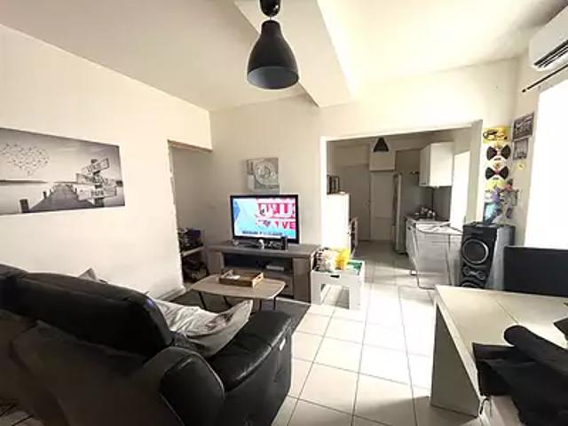 Maillane 13910 Achat / Vente maison 3 pièces t3 au dernier étage