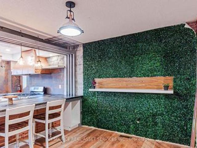 Main Fl 3 Festival Drive, Toronto, ON, M2R 3T9 house for lease | Listing ID C13779 | Royal LePage