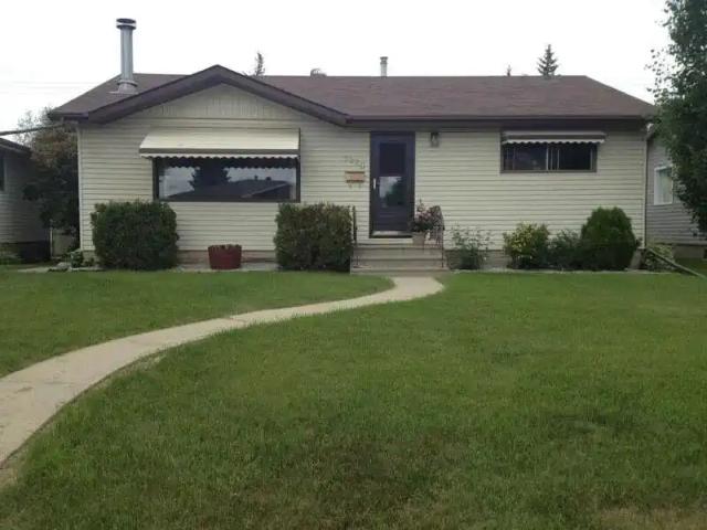 Main Floor House Utilities included