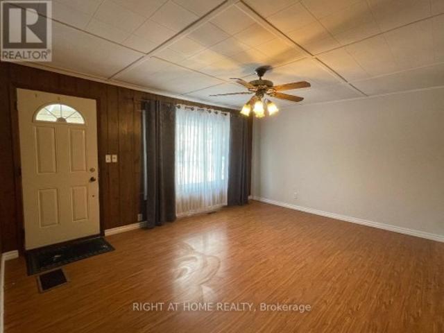 Main Floor 1Br Unit 265 Shorecrest Road, Georgina, ON, L4P 1J3 house for lease | Listing ID N13752 | Royal LePage