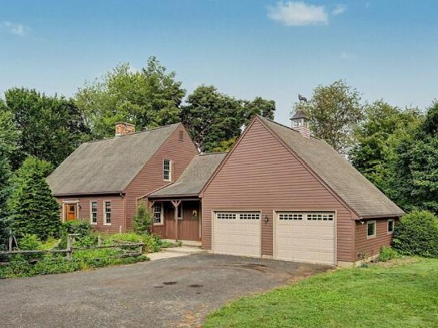 Main Rd, Westhampton, Home For Sale