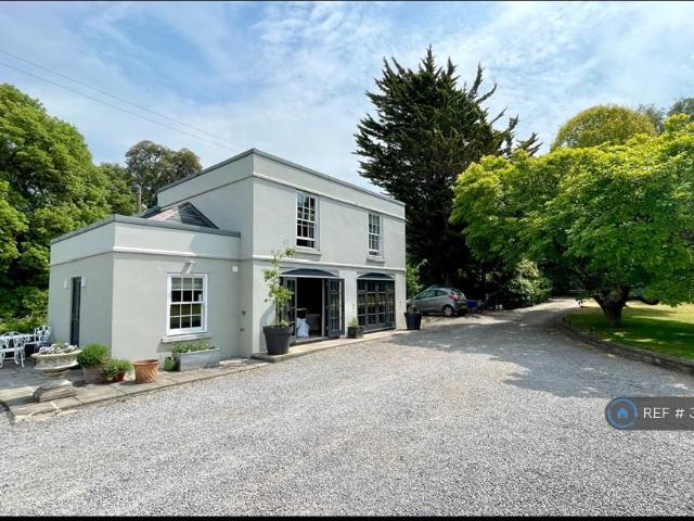 Main Road, Cleeve, Bristol, BS49 2 bed detached house to rent £2,150 pcm £496 pw