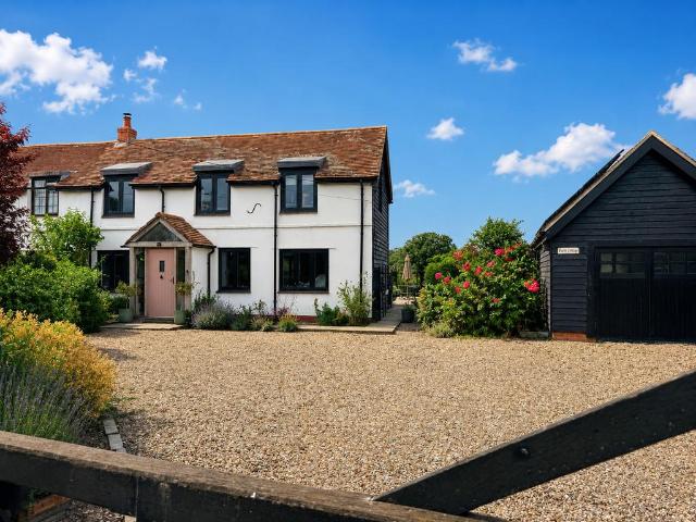 Main Road, Dibden 4 bed semi detached house to rent £2,300 pcm £531 pw