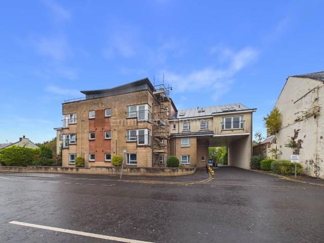 Main Road, Elderslie PA5, 2 bed flat to rent, £850 pcm | PrimeLocation