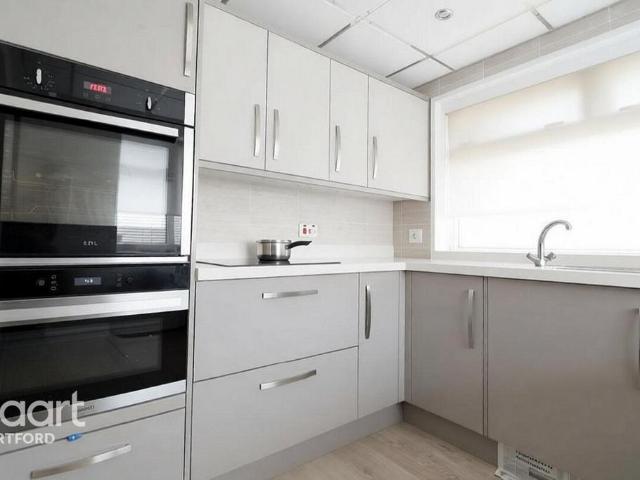 Main Road, ORPINGTON 2 bed maisonette to rent £1,550 pcm £358 pw