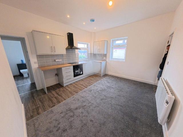 Main Road, Leabrooks, Alfreton DE55, 1 bed flat to rent, £650 pcm | PrimeLocation