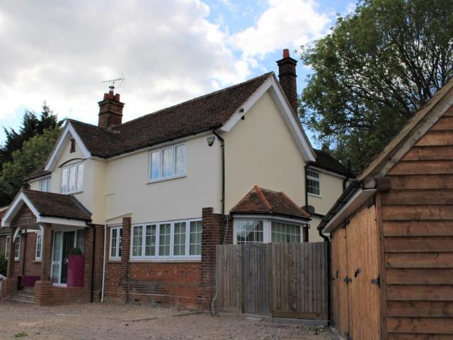 Main Road, Margaretting CM4, Studio to rent, £1,000 pcm | PrimeLocation
