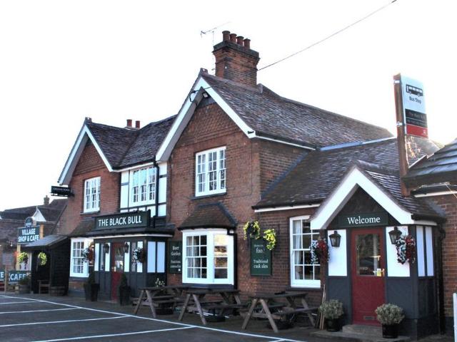 Main Road, Margaretting, Essex, CM4 Studio to rent £806 pcm £186 pw