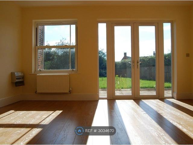 Main Road, Nottingham NG12, 4 bed semi detached house to rent, £1,700 pcm | PrimeLocation