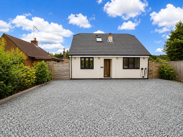 Main Road, Sundridge, Sevenoaks TN14, 4 bed detached house to rent, £2,900 pcm | PrimeLocation