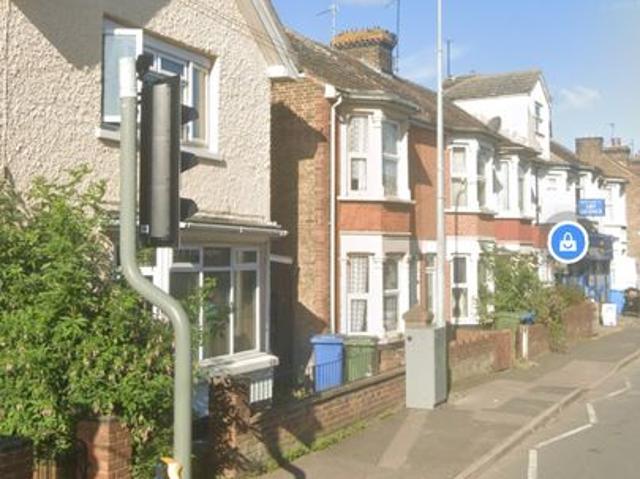 Main Road, Queenborough ME11, 2 bed shared accommodation to rent, £550 pcm | PrimeLocation