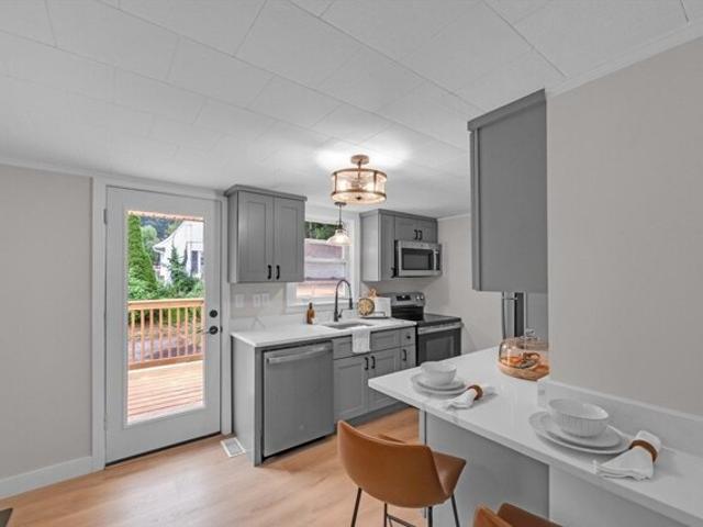 Main St, Oxford, Home For Sale