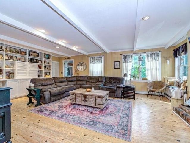 Main St, Hampstead, Home For Sale