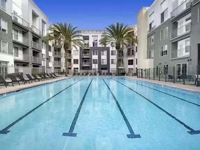 Main St, Irvine, CA