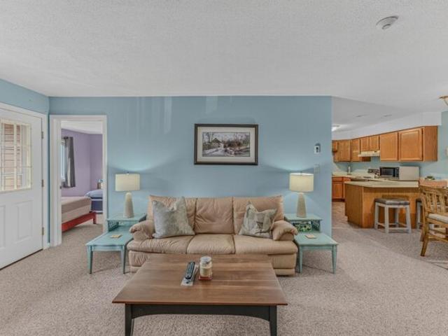 Main St Unit,lincoln, Condo For Sale