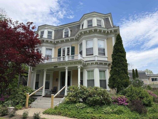 Main St Unit,putney, Condo For Sale