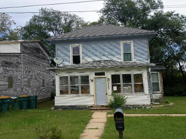 Main St