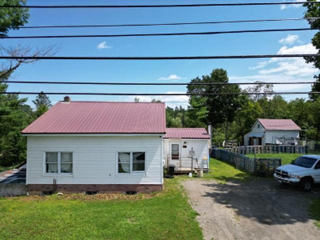 Main St