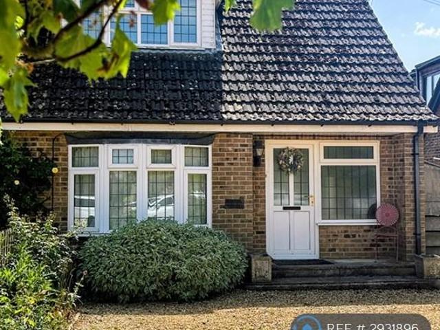 Main Street, Tansor, PE8 4 bed semi detached house to rent £1,950 pcm £450 pw