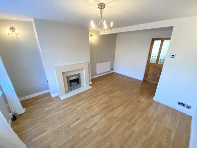 Main Street, Thringstone, LE67