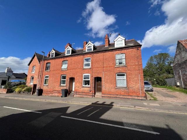 Main Street, Asfordby, Melton Mowbray 2 bed terraced house to rent £850 pcm £196 pw