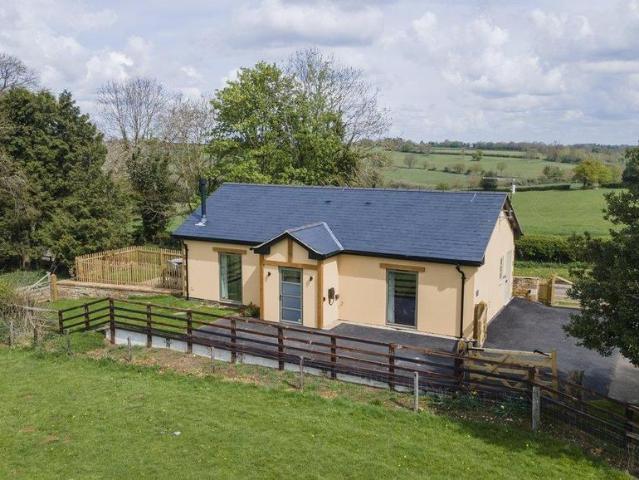 Main Street, Ayston LE15 1 bed cottage to rent £1,895 pcm £437 pw