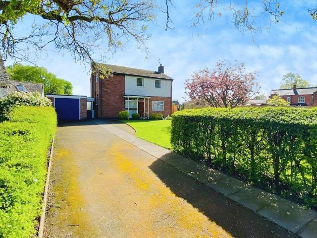 Main Street, Cossington, LE7 3 bed detached house to rent £1,900 pcm £438 pw