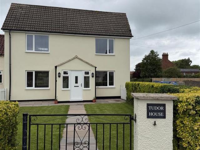 Main Street, Cliffe YO8, 2 bed detached house to rent, £1,750 pcm | PrimeLocation